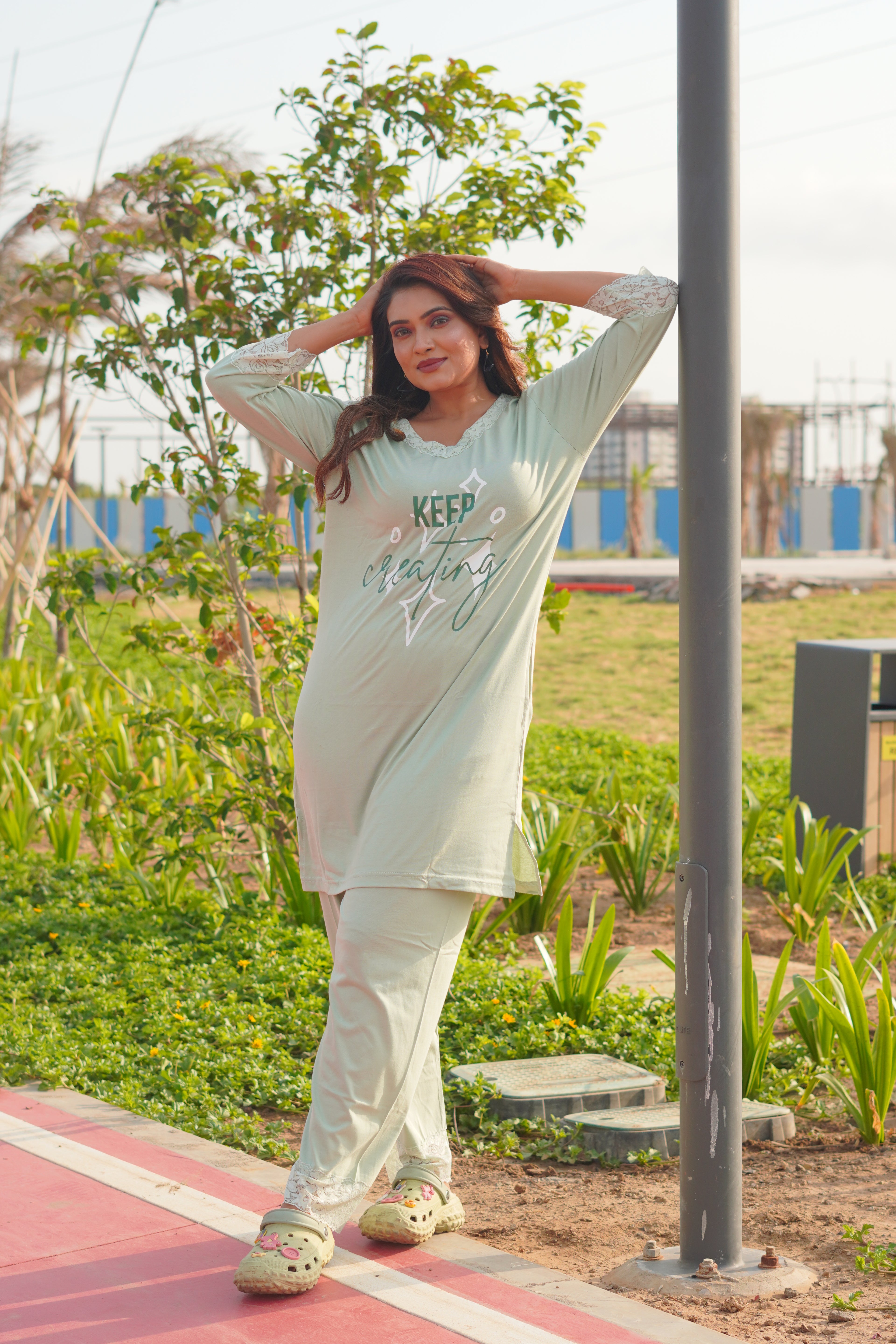 Olive-green “Keep creating” Long Polo Lace Set | LPX05v10