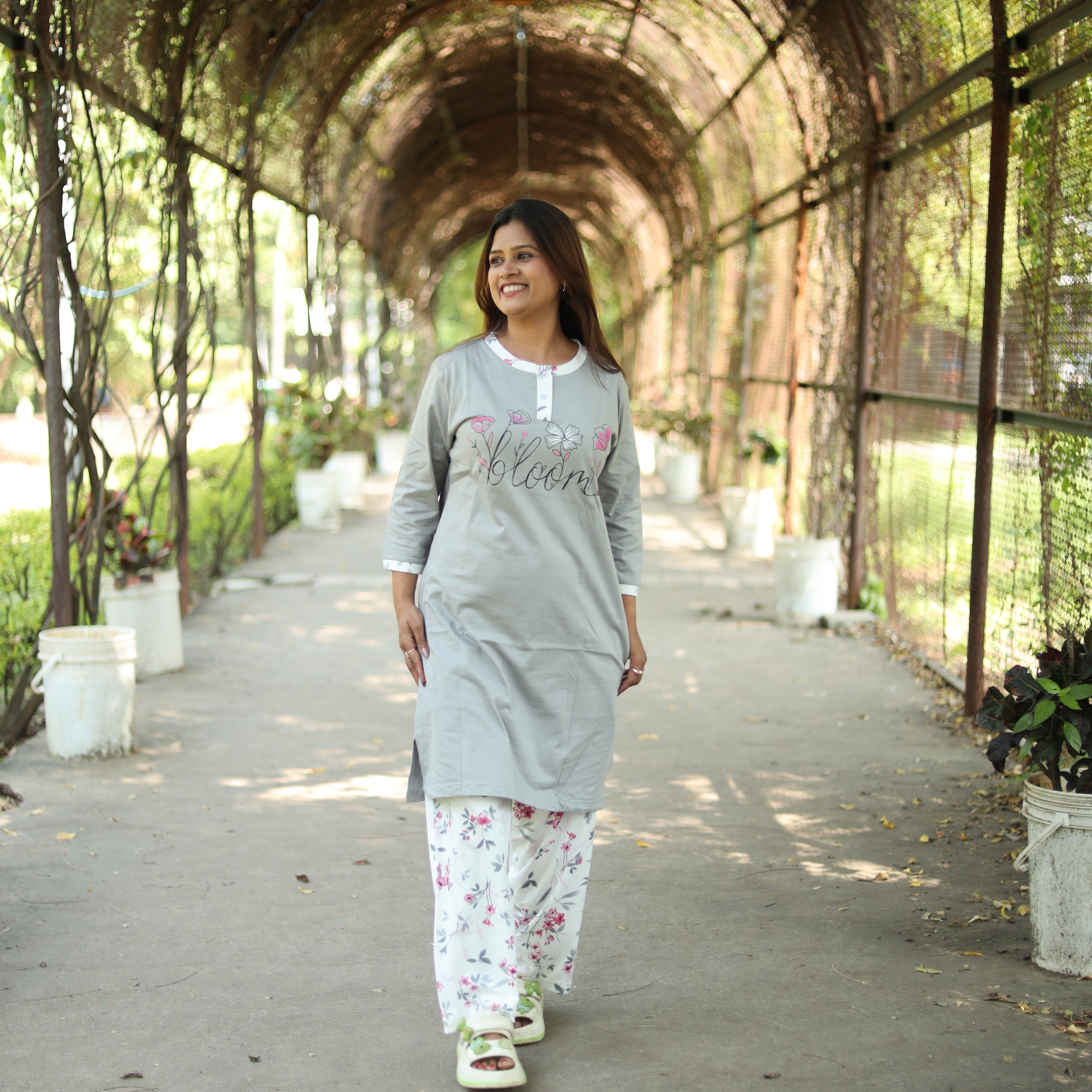 Grey Blossom Flower Long T-Shirt Pajama Set (LP3v11)
