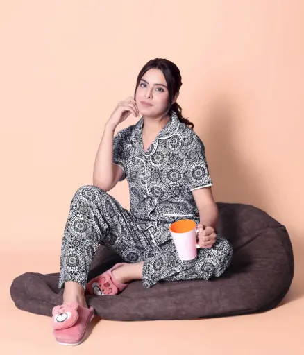 Black-White Motifs design - Pajama set (MTF2v10)
